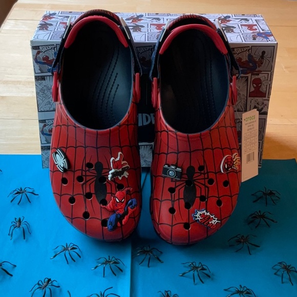 🕷️🕸️🕷️ CROCS SPIDER- MAN CLOG 🕷️🕸️🕷️ NWT 🕷️🕸️🕷️ - Picture 12 of 16